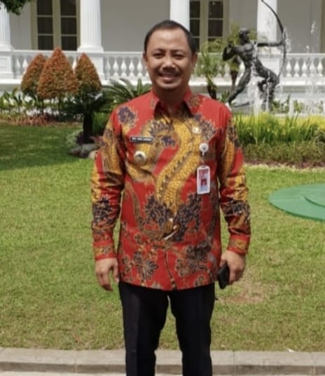 Bupati Barsel Eddy Raya Samsuri, ST