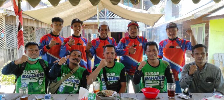 Bupati Balangan Bantu Pembangunan Masjid.