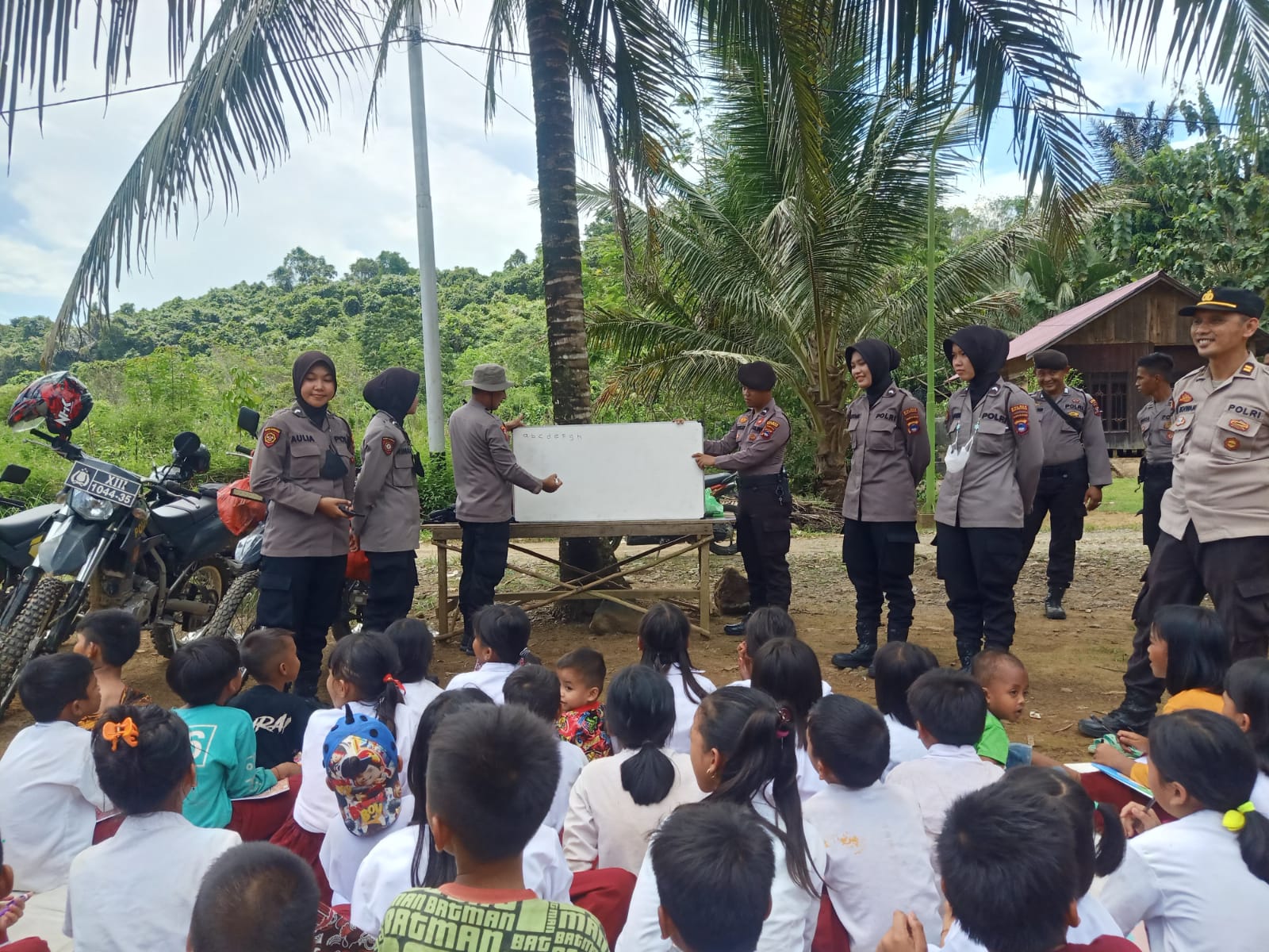Program Sekolah Alam Polres Balangan.