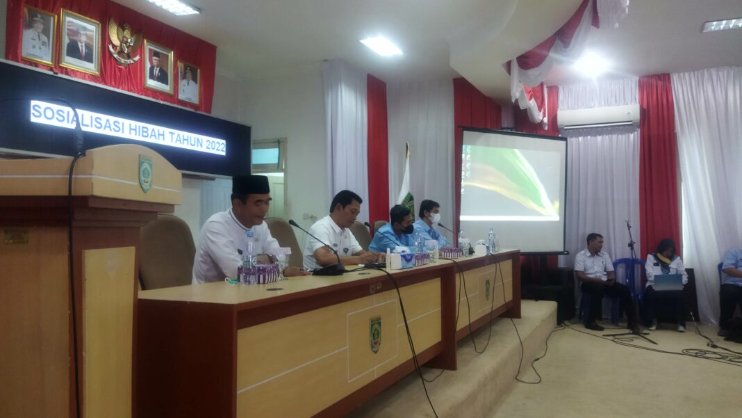 Pemkab Balangan bersama KPP Pratama Tanjung dan Kantor Pelayanan Penyuluhan dan Konsultasi Perpajakan (K2KP) Paringin menggelar sosialisasi terkait penerima dana hibah di Aula Benteng Tundakan, Rabu (24/8).