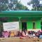 Para warga lokasi relokasi banjir Desa Alat HST dengan suka cita menggelar selamatan dan do’a bersama sekaligus meresmikan Musholla Baitusyukur yang baru selesai dibangun.