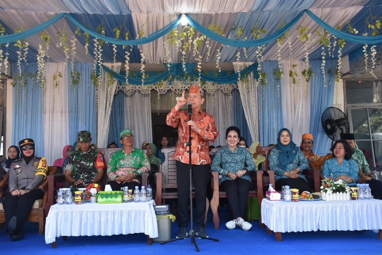 Bupati Kapuas Ben Brahim S Bahat saat membuka Jambore disalah satu Kecamatan yang ada diwilayah Kabupaten Kapuas, belum lama ini.