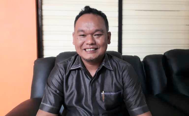 Ketua Komisi II DPRD Fraksi PAN, Awaludin SHut, saat ditemui diruangan kerjanya, Senin (9/1/2023). MPS / Jurnalis lenterakalimantan