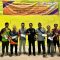 Ketua KORMI Batola, Akhmad Wahyuni foto bersama dngan pemenang lomba( Foto: Humas Pmd).