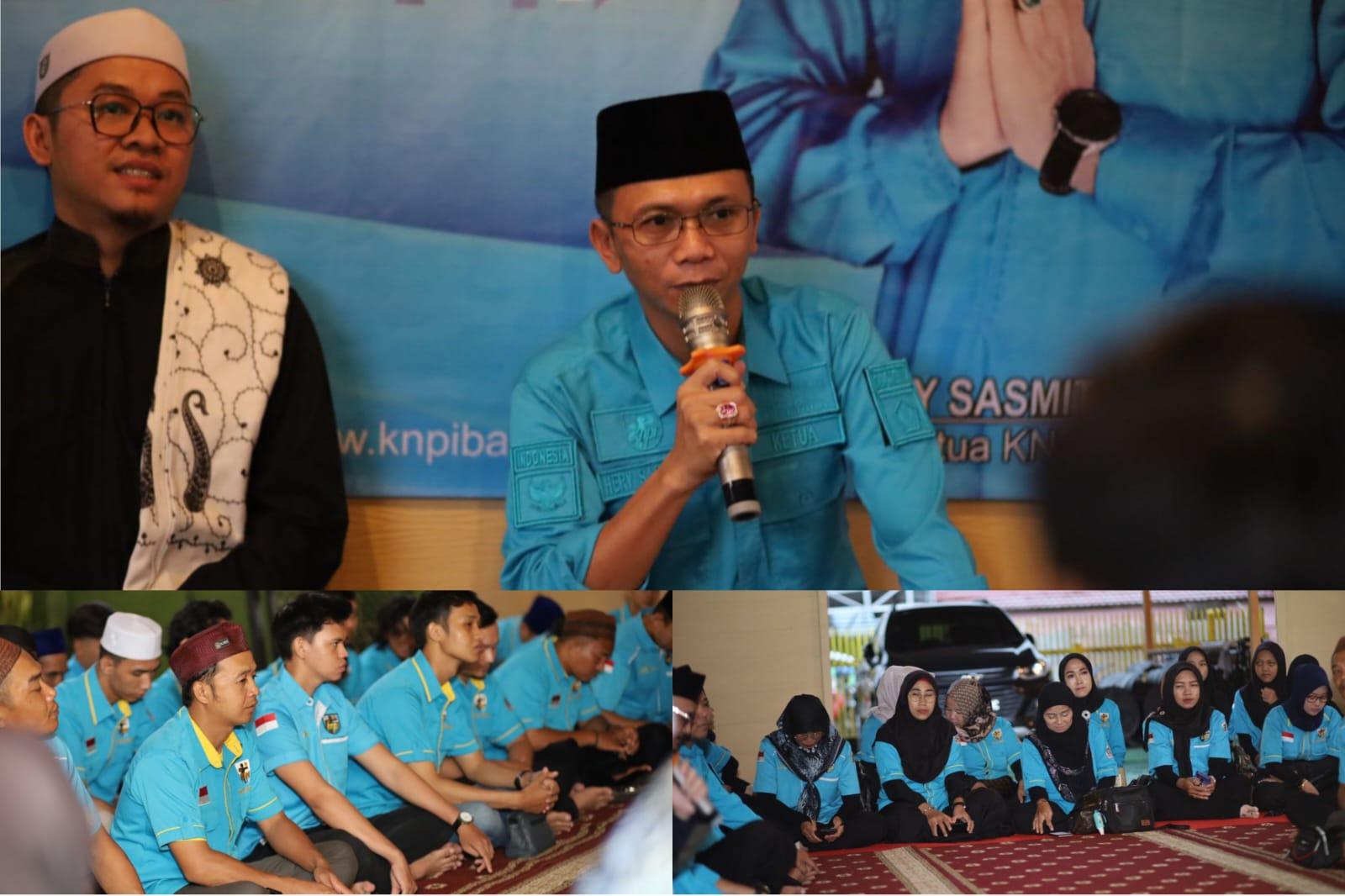 Dewan Pimpinan Daerah (DPD) Komite Nasional Pemuda Indonesia (KNPI) Kabupaten Barito Kuala laksanakan Kajian Ramadhan di Despacito Cafe Marabahan, kemarin (19/04/2023). (Foto Hery For LK)