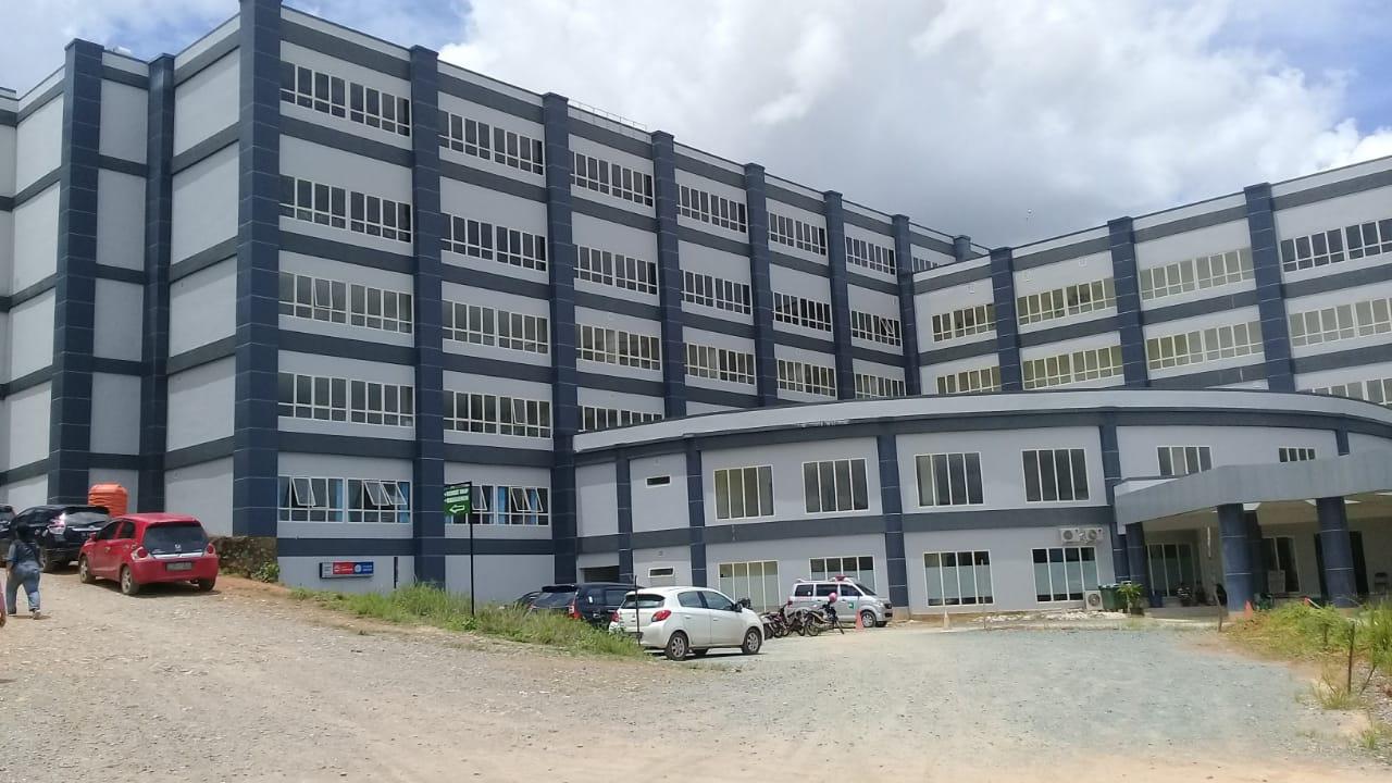 Bangunan RSHB Pelaihari di Sarang Halang Tanah Laut. Foto: lenterakalimantan.com/Asep