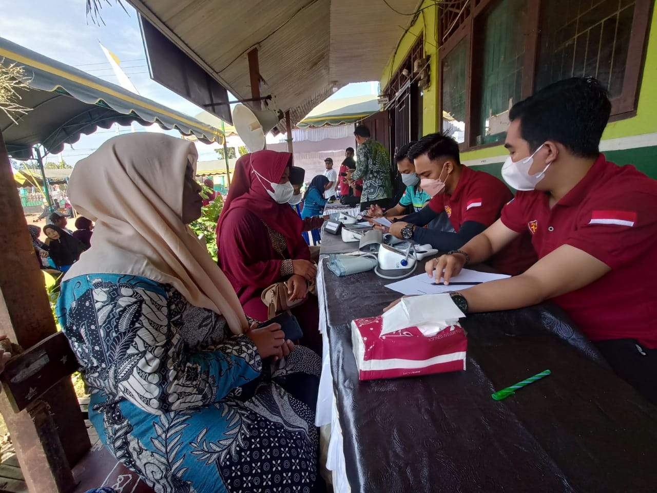 Kegiatan Hari Bakti Dokter Indonesia (HBDI) ke-115 tahun 2023, diadakan berbagai kegiatan pelayanan kesehatan,Jumat (19/5/2023). Foto: lenterakalimantan.com/Asep