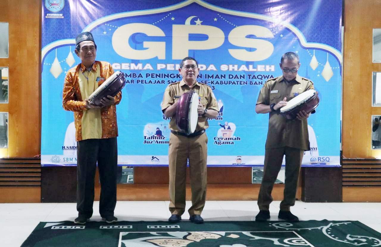 Bupati Banjar diwakili Asisten Perekonomian dan Pembangunan Ikhwansyah membuka Gema Pemuda Shaleh (GPS) Lomba Peningkatan Iman dan Takwa. Foto: Diskominfo Banjar