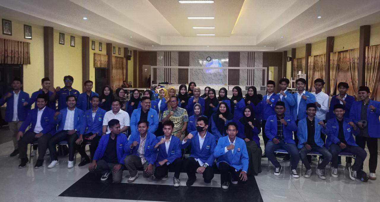 Teks foto Kegiatan Musyawarah Pimpinan Daerah (Muspimda) Pengurus Koordinator Cabang (PKC) Pergerakan Mahasiswa Islam Indonesia ( PMII ) Kalimantan Selatan di Sarantang Saruntung setda Pemkab Tala, Jumat ( 7/7/2023). Foto: Asep/lenterakalimantan.com