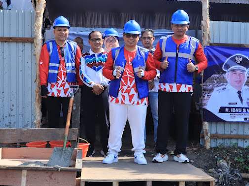 Walikota Banjarmasin, H Ibnu Sina usai melakukan Peletakan Batu Pertama Pembangunan Puskesmas Pemurus Dalam Kota Banjarmasin yang baru, Minggu (13/8/2023). Foto: Diskominfotik Banjarmasin