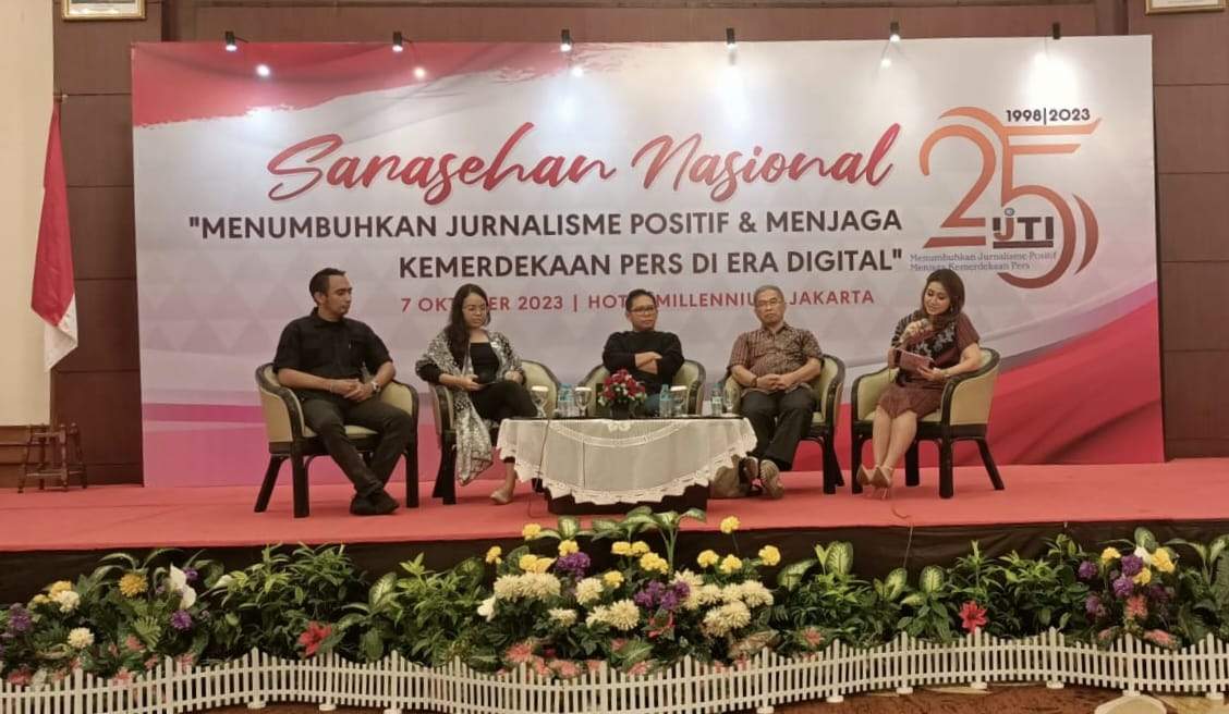 Malam sarasehan 25 Tahun IJTI mengusung tema, "Menumbuhkan Jurnalisme Positif dan Menjaga Kemerdekaan Pers di Era Digital