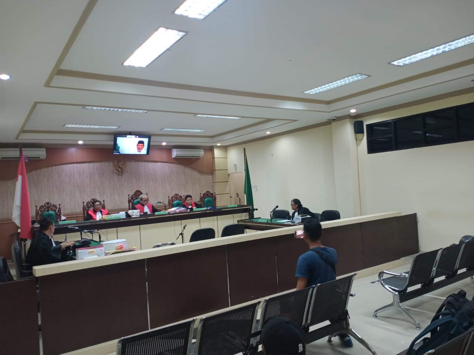 Suasana sidang Abdul Latif yang berlangsung secara virtual