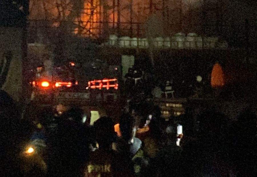 Situasi saat ini kebakaran yang terjadi di samping Gang 22, Keluarahan Teluk Dalam, Kecamatan Banjarmasin Barat, Rabu (3/1/2024)