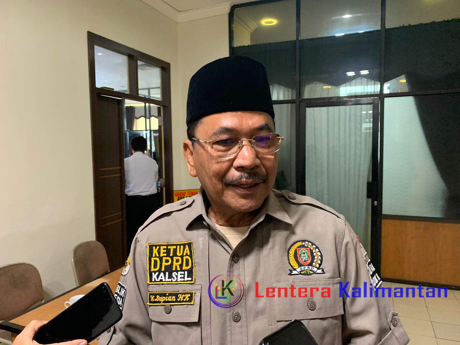 Ketua Pengarah Kampanye Prabowo-Gibran Provinsi Kalsel, Supian HK. Foto:Ikhsan/lenterakalimantan.com