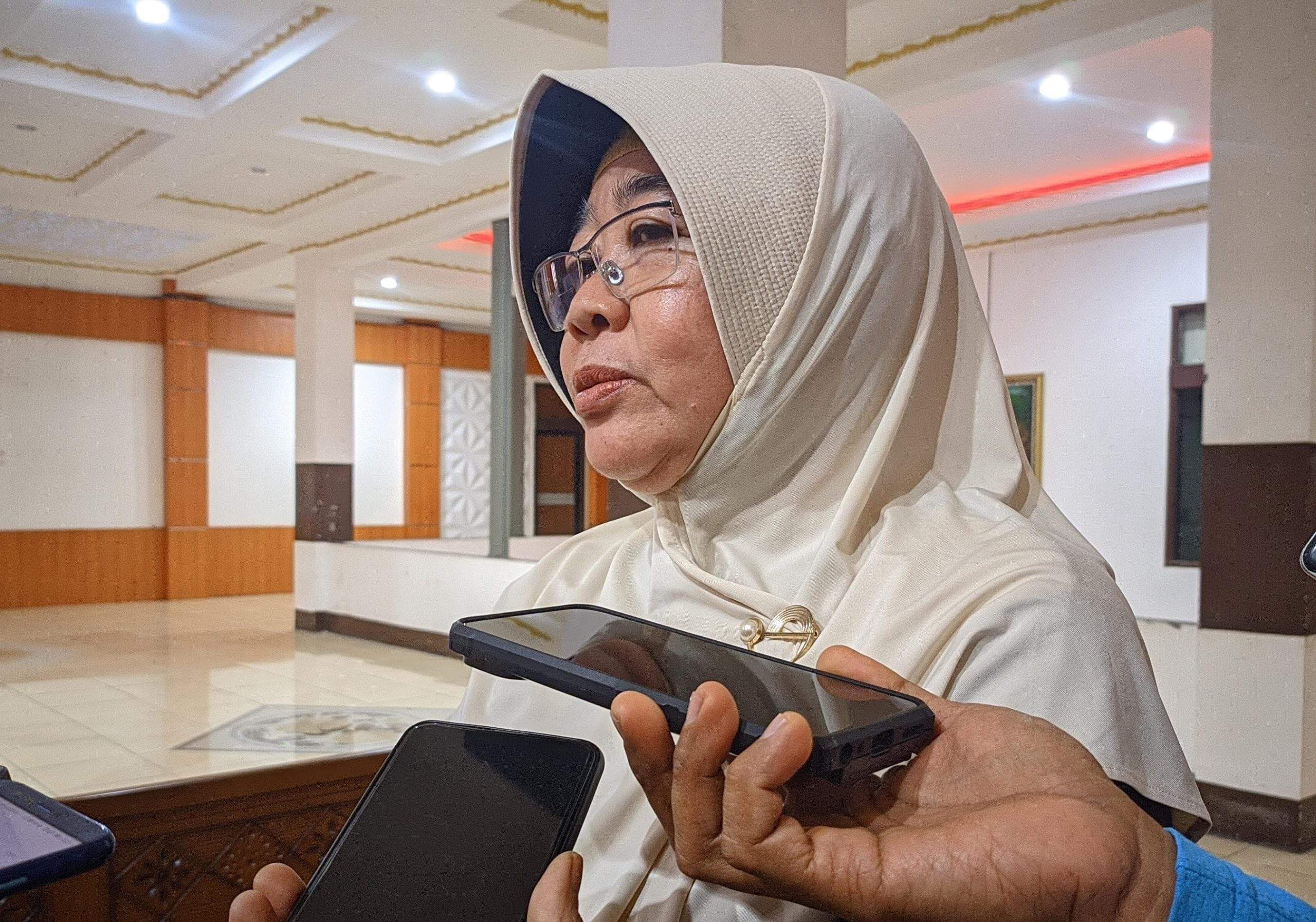 Potret Sekda Tabalong, Hj Hamida Munawarah. Foto: Jamal/lenterakalimantan.com