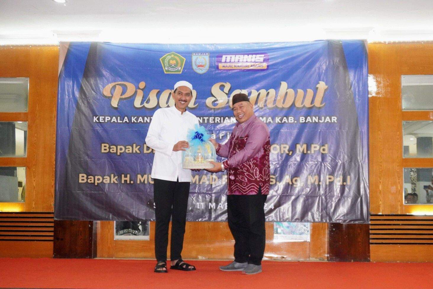 Bupati Banjar, H Saidi Mansyur saat menghadiri pisah sambut Kepala Kantor Kementerian Agama (Kemenag) Kabupaten Banjar, dari pejabat lama H Najwan Noor kepada pejabat baru H Muhammad Rofi’i, di Guest House Sultan Sulaiman Martapura, Senin (11/3/2024). Foto: Pemkab Banjar