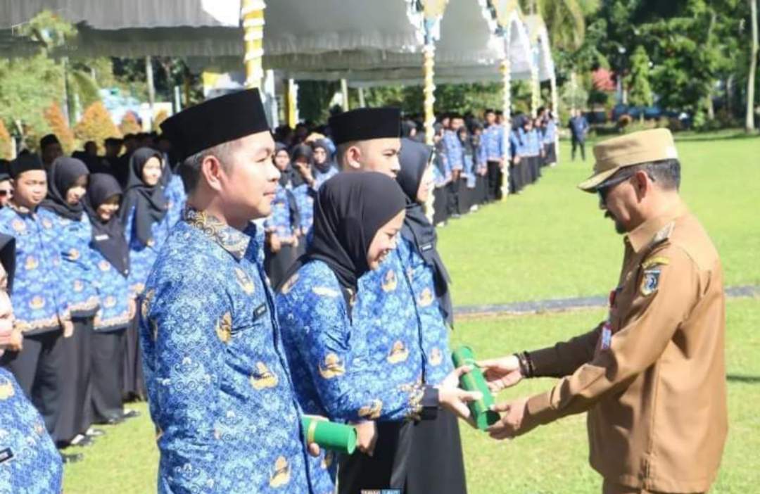 Pelantikan Pegawai Pemerintah dengan Perjanjian Kerja (PPPK) lingkup Pemerintah Kabupaten (Pemkab) Tanah Laut (Tala). Foto: dok. Diskominfo Tala