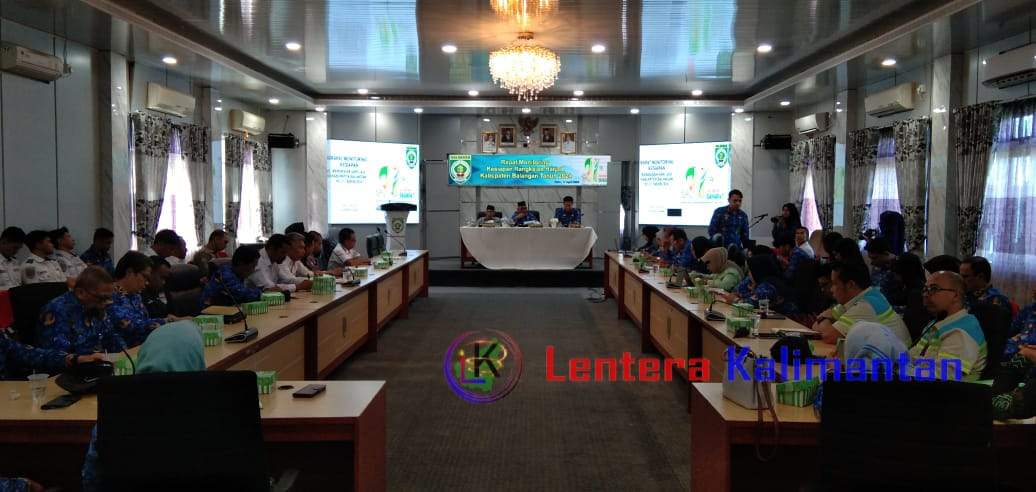 Seluruh jajaran SKPD dilingkungan Pemkab Balangan, bersama panitia hari jadi menggelar rapat persiapan untuk pelaksanaan seremonial Hari Jadi ke-21 Balangan. Foto: Windi/lenterakalimantan.com