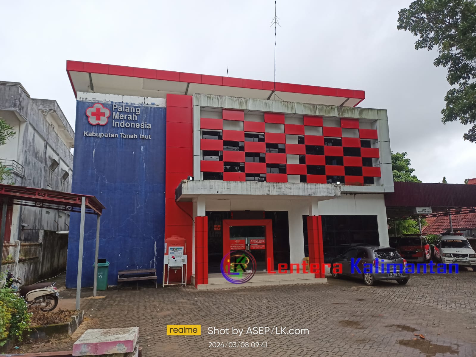 Gedung Palang Merah Indonesia (PMI) Kabupaten Tanah Laut. Foto: Asep/lenterakalimantan.com