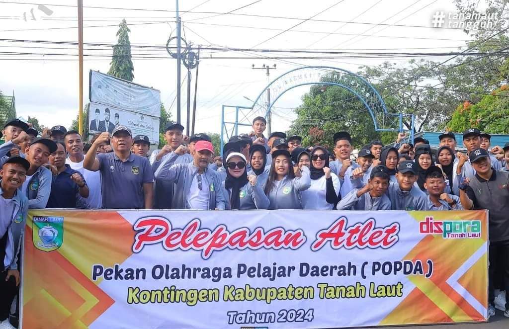 Kegiatan Pj Bupati Syamsir pelepasan atlet Popda 2024 Kalsel asal Tala, ke HSS. Foto: Diskominfo Tala