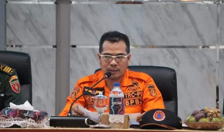 Kalak BPBD Balangan Rahmi, saat mengikuti kegiatan yang berkaitan dengan antisipasi kebakaran lahan dan hutan menjelang musim kemarau di Stasion Klimatologi Kelas I Kalsel di Banjarbaru baru-baru ini. Foto: Kalak BPBD Balangan