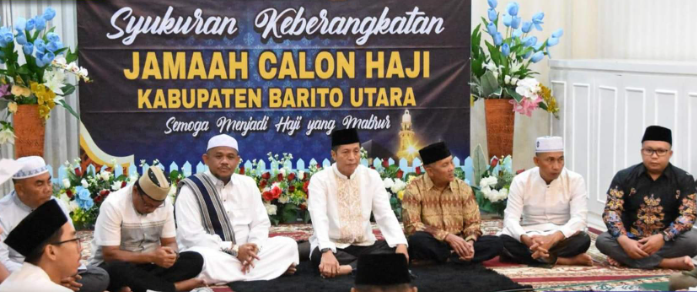 Pemerintah Kabupaten (Pemkab) Barito Utara menggelar acara Syukuran dan Doa Keberangkatan Jamaah Calon Haji Kabupaten Barito Utara yang dilaksankan di Rumah Jabatan Bupati Muara Teweh. Foto: Diskominfo Barito Utara