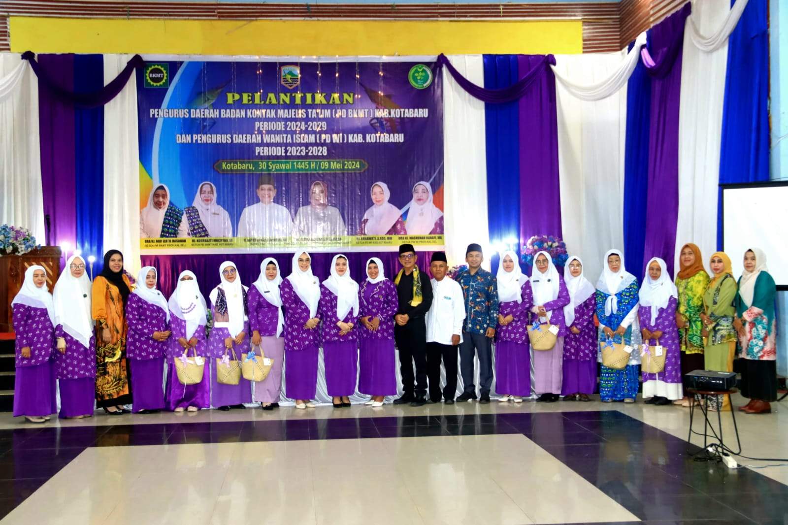 Pelantikan PD BKMT dan PD WI Kotabaru dihadiri Sekda Said Akhmad. Foto: Putri /lenterakalimantan.com