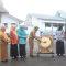 Pj Bupati Tanah Laut H Syamsir Rahman memukul gong tanda memulai kickoff intervensi serentak penurunan stunting di Tala. Foto: dok. Diskominfo Tala
