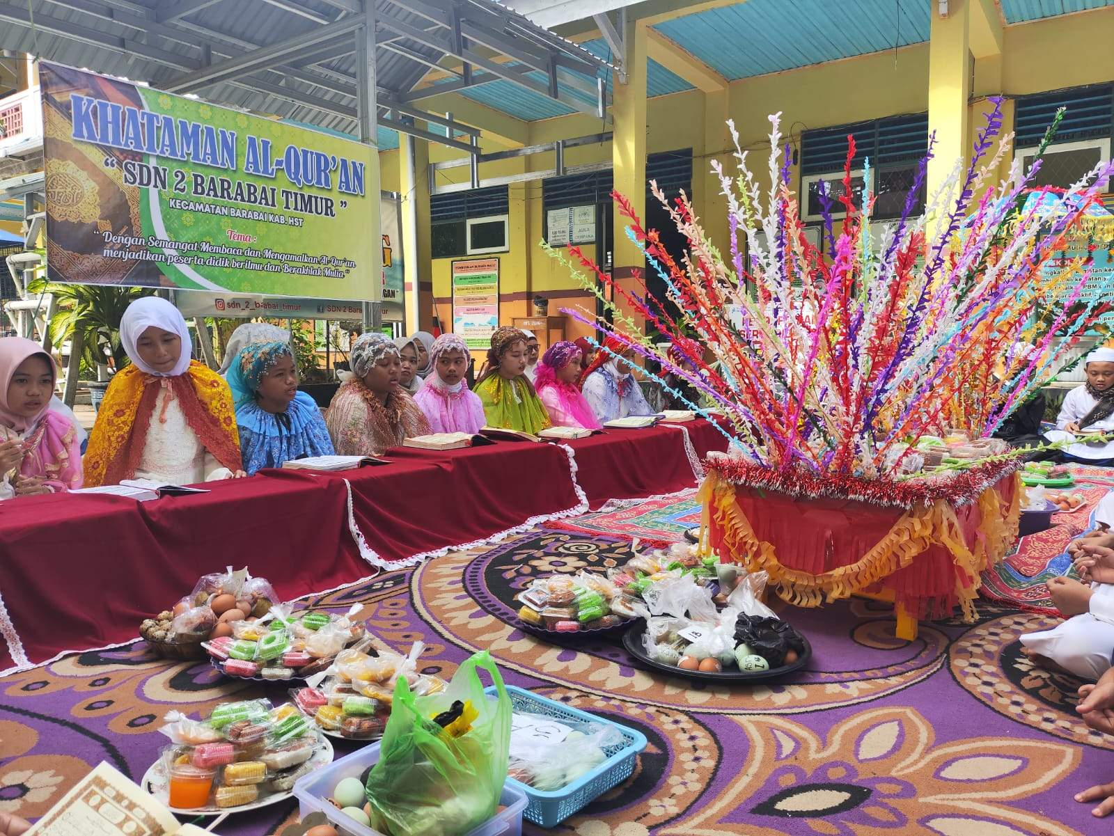SDN 2 Barabai Timur saat menggelar Khataman Alquran menjelang pelaksanaan ujian. Foto: Jainatu untuk lenterakalimantan.com
