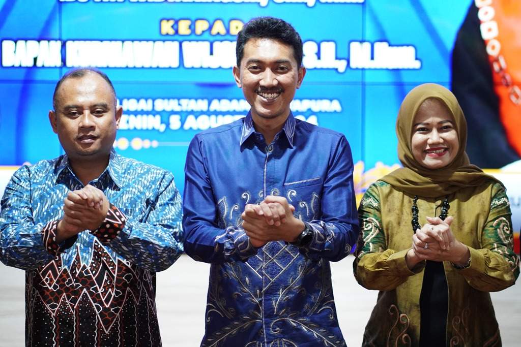 Pemkab Banjar menggelar pisah sambut Ketua Pengadilan Negeri (PN) Martapura dari Ita Widyaningsih kepada Kurniawan Wijonarko, di Mahligai Sultan Adam Martapura, Senin (5/8/2024) malam. Foto: Pemkab Banjar