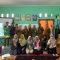 Foto bersama pada kegiatan orientasi program desa Cerdas di desa Waringin, kecamatan Bakarangan.