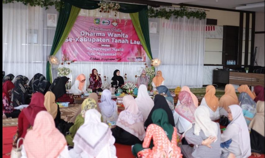 Maulid Nabi oleh DWP di RSUD Hadji Boejasin Tala. Foto: Kiriman