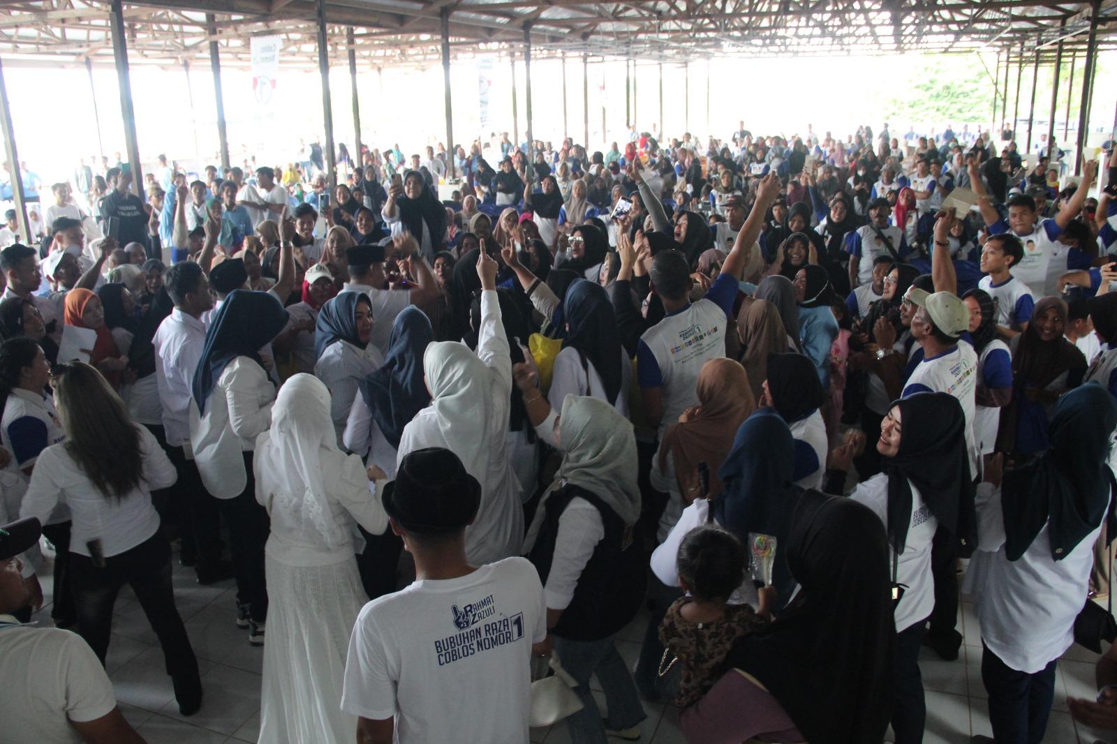 Kegiatan kampanye Paslon nomor urut satu H Rahmat Trianto dan H Muhammad Zazuli. Foto: dok. Asep/lenterakalimantan.com