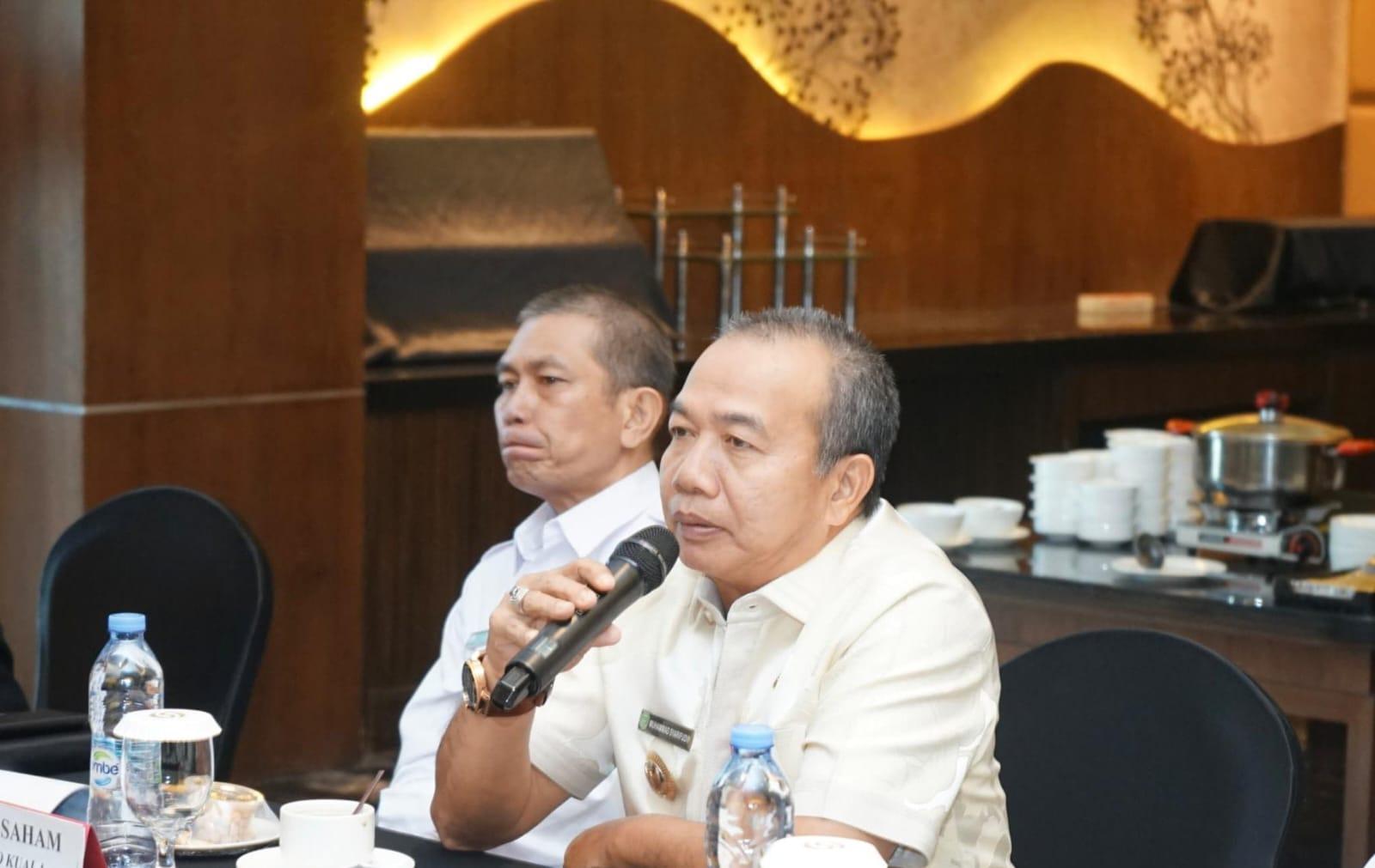 Pj Bupati Tapin, M. Syarifuddin hadiri RUPS LB PT. BPR Tapin yang berlangsung di ruang Mars Galaxy Hotel Banjarmasin, Rabu (30/10/2024).