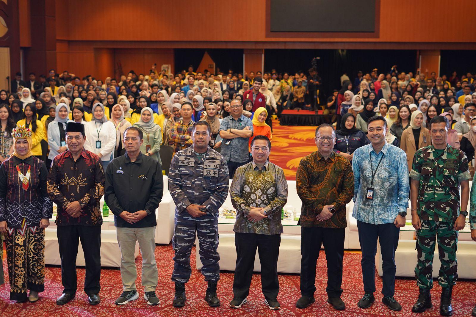 Dalam rangka menyambut Hari Pahlawan, Kantor Perwakilan Bank Indonesia Provinsi Kalimantan Selatan (Kalsel) melaksanakan kegiatan edukasi bertajuk Rupawan (Rupiah dan Pahlawan) di Hotel Galaxy Banjarmasin, Jumat (8/11/2024) sore. Foto: Humas BI