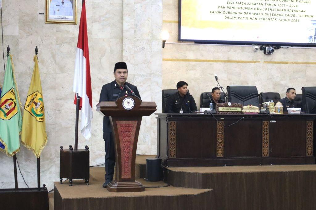 Plh Gubernur, Roy Rizali Anwar menghadiri Rapat Paripurna
