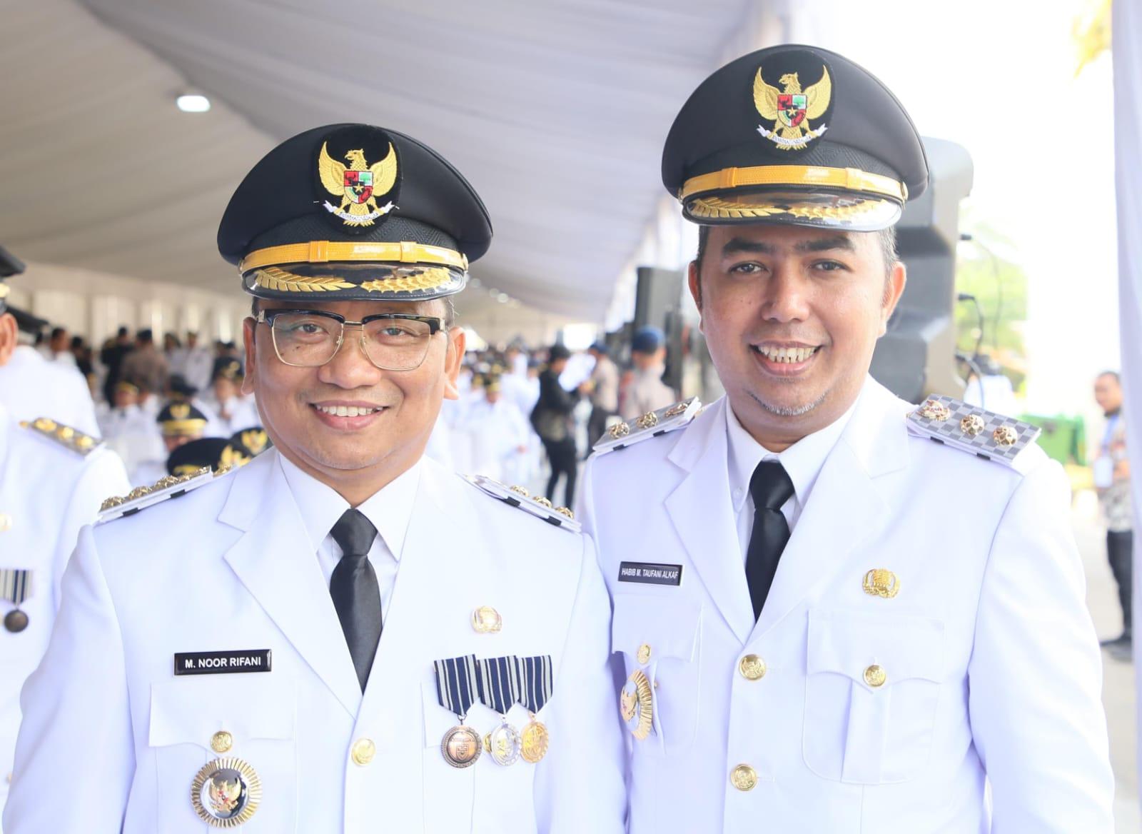 Bupati dan Wakil Bupati Tabalong, HM Noor Rifani dan Habib Muhammad Taufan Alkaf. Foto: Diskominfo Tabalong.