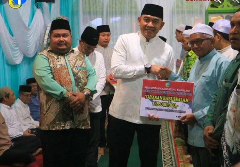 Kegiatan Bupati Tanah Laut, H Rahmat Trianto dalam Safari Ramadan di Desa Asam Jaya, Jorong. Foto: Diskominfo Tala