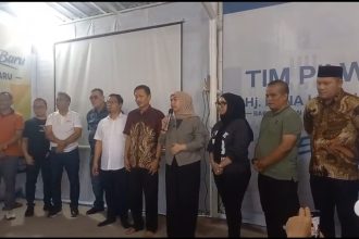 Dari Posko Tim Pemenangan PSU Pilkada Banjarbaru Erna Lisa Halaby dan Wartono Menyampaikan Terimakasih kepada tim dan Masyarakat Banjarbaru (Foto Ardian LK)