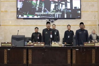 DPRD Kalimantan Selatan (Kalsel) menggelar Rapat Paripurna dengan agenda pengambilan keputusan terhadap Pokok-Pokok Pikiran (Pokir) DPRD untuk Rencana Kerja Pemerintah Daerah (RKPD) 2026, Selasa (8/4/2025). Foto: Istimewa