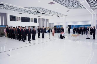 Lantik Pejabat Struktural