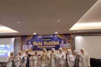 Pemkab Banjar, melalui Dinas Sosial, Pemberdayaan Perempuan, Perlindungan Anak Pengendalian Penduduk dan Keluarga Berencana (Dinsos P3AP2KB) setempat, menggelar peringatan Hari Kartini ke-147 Tahun 2025, di Hotel Grand Qin Banjarbaru, Jumat (2/5/2025) pagi. Foto: Pemkab Banjar