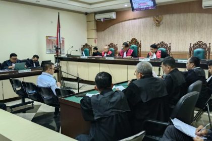 Saksi Ahli : Kasus Gratifikasi Tidak Ada Pasal 55