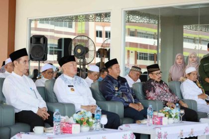 Bupati Bahrul Ilmi Hadiri Peresmian Gedung Rektorat UNISKA
