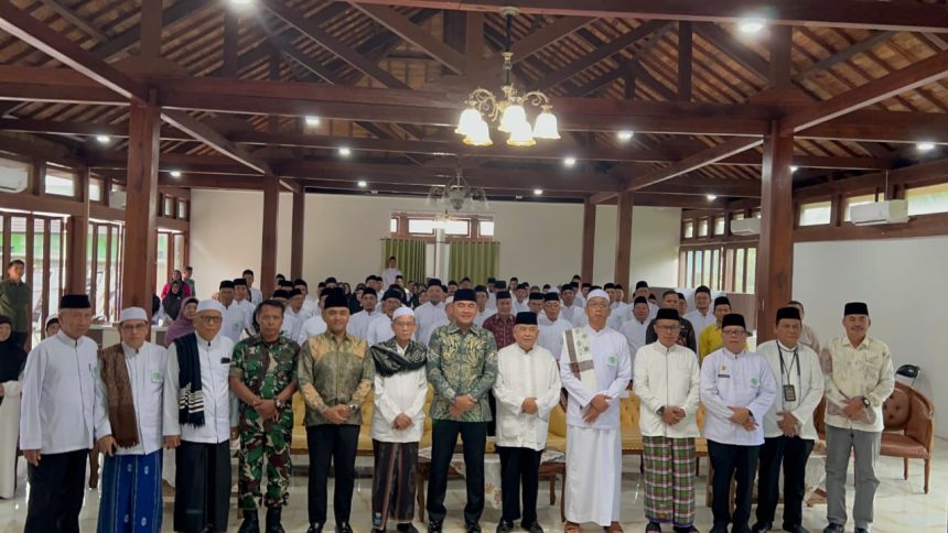 Bupati Mengajak Ulama Bersatu Hadapi Tantangan Era Digital dan Radikalisme