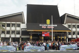 Ribuan Warga Meriahkan Jalan Sehat 1 Muharam di Banjarmasin