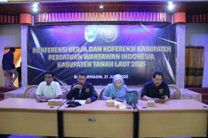 kegiatan kadis Diskominfostasan Rika Amalia, ( dok foto Asep LK )