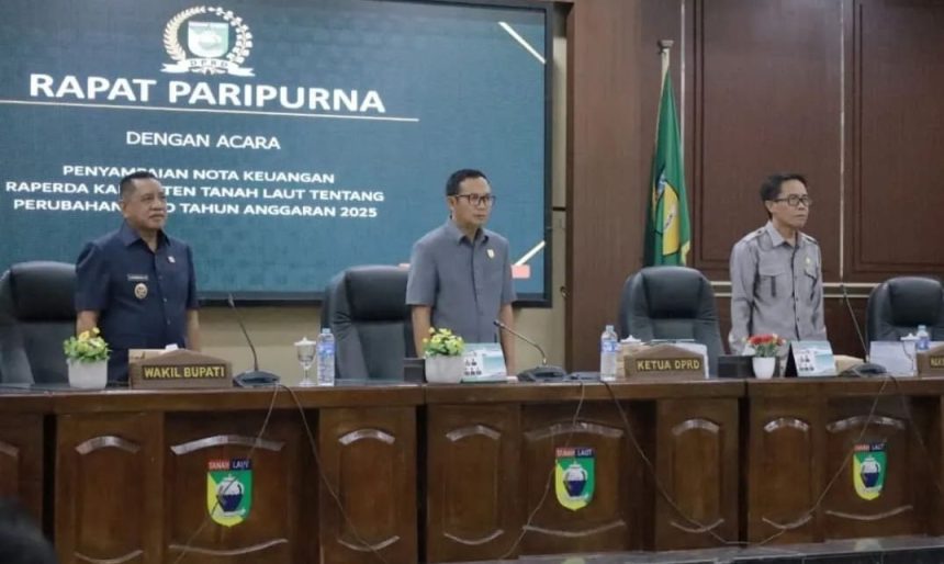 Wakil Bupati hadiri rapat paripurna DPRD Tala ( dok foto Asep LK)