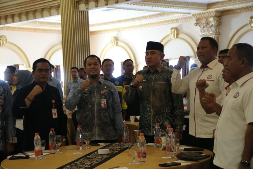 Kegiatan Bupati Rahmat di acara Grand Meeting Porprov Kalsel ke XII ( dok foto Asep LK )