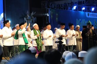Ribuan Warga Hadiri Buka Puasa dan Peringatan Nuzulul Quran di Istana Isen Mulang